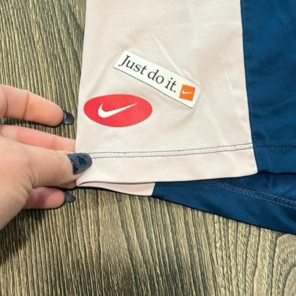 Nike Womens Dri-Fit Football Training Shorts Elastic Waist Blue Pink Size XS